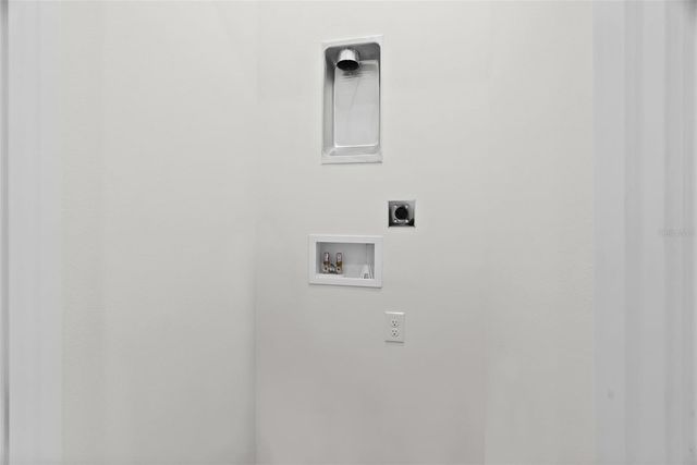 4009 W EUCLID AVENUE, Tampa, FL 33629