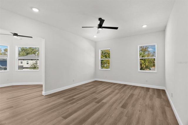 4009 W EUCLID AVENUE, Tampa, FL 33629