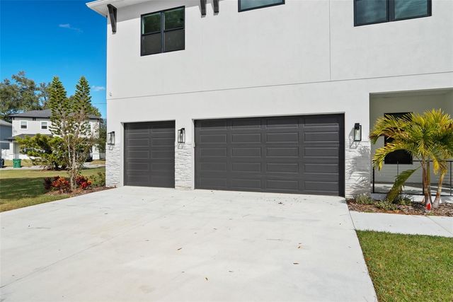 4009 W EUCLID AVENUE, Tampa, FL 33629