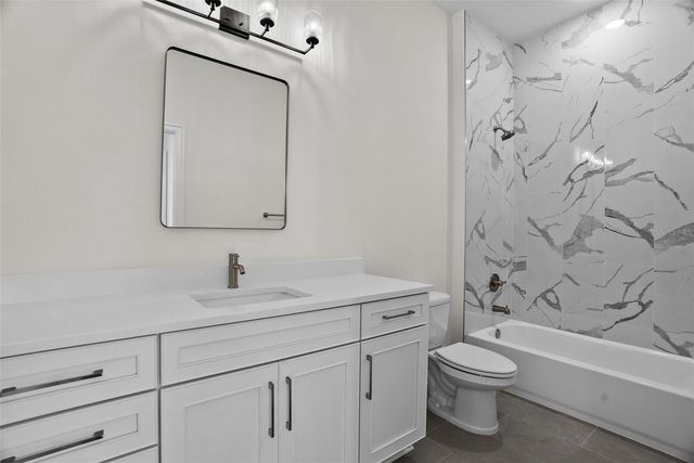 4009 W EUCLID AVENUE, Tampa, FL 33629