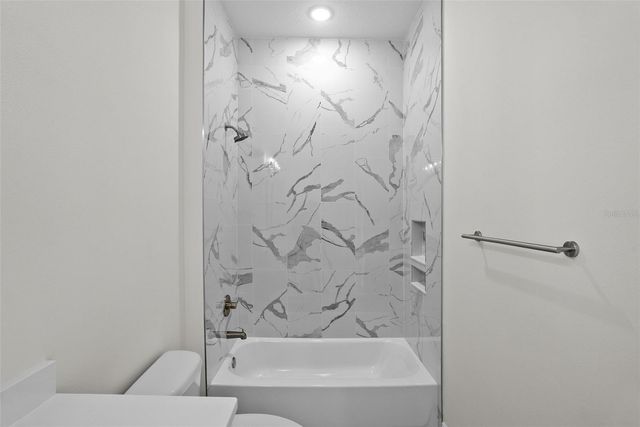 4009 W EUCLID AVENUE, Tampa, FL 33629