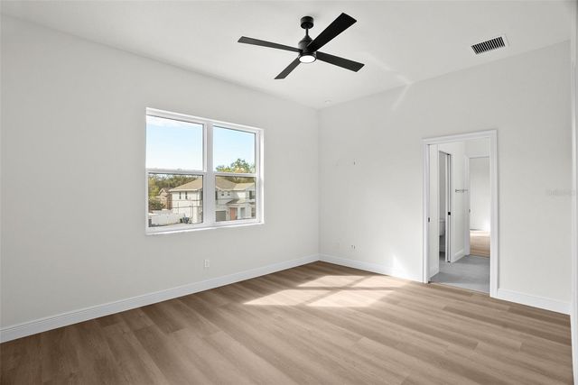 4009 W EUCLID AVENUE, Tampa, FL 33629