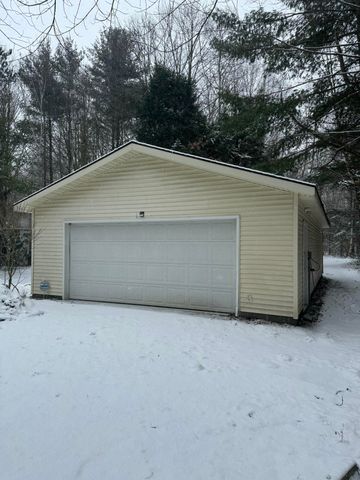 3766 Abbottsford Road, Clyde Twp, MI 48049