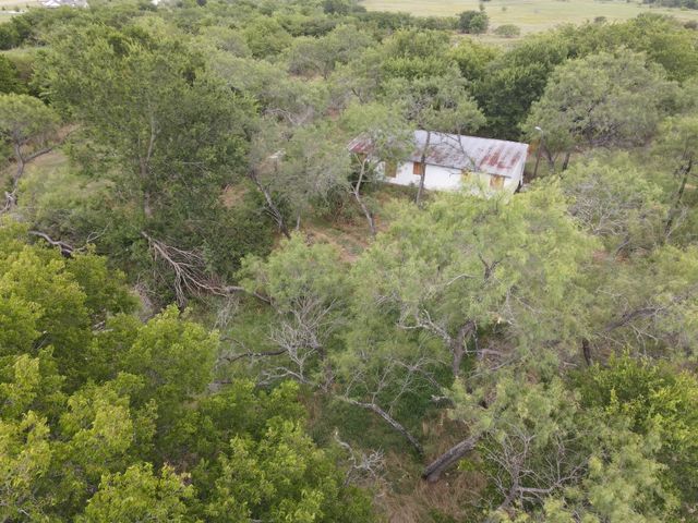 5910 SH-34, Oak Ridge, TX 75142