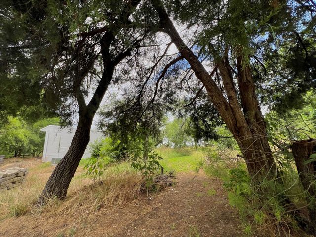 5910 SH-34, Oak Ridge, TX 75142