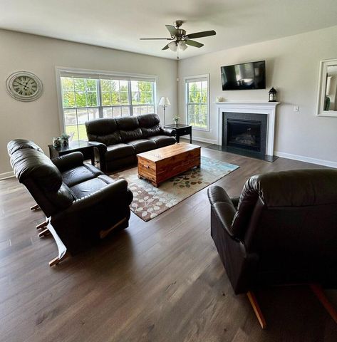 1109 Nottingham Road, Sycamore, IL 60178