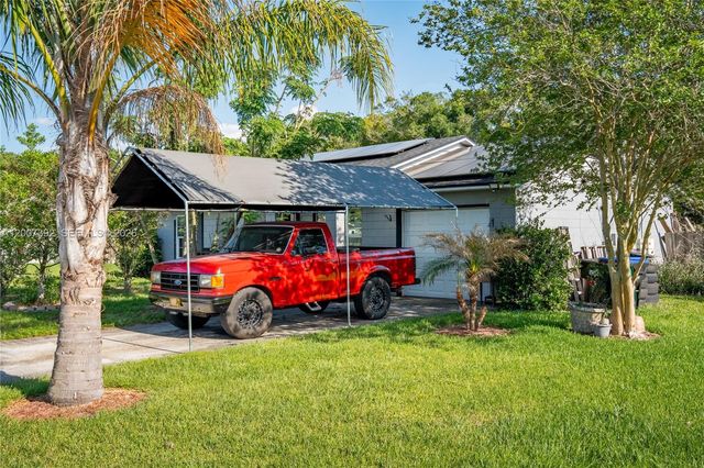 6924 Holly Creek Rd, Orlando, FL 32798