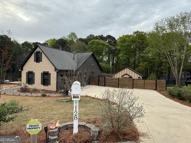 128 Graybrook Court, Grayson, GA 30017