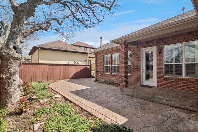 6411 Tuscany Park Drive, Arlington, TX 76016