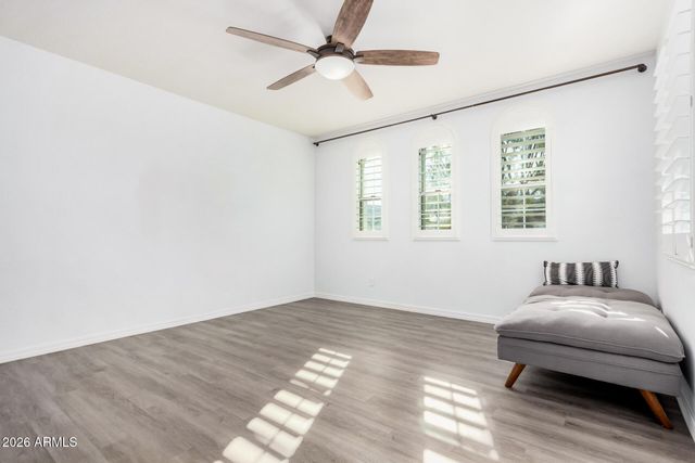 836 E Gary Lane, Phoenix, AZ 85042