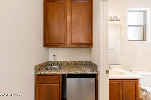 10612 S Blackhawk Ridge Place, Vail, AZ 85641