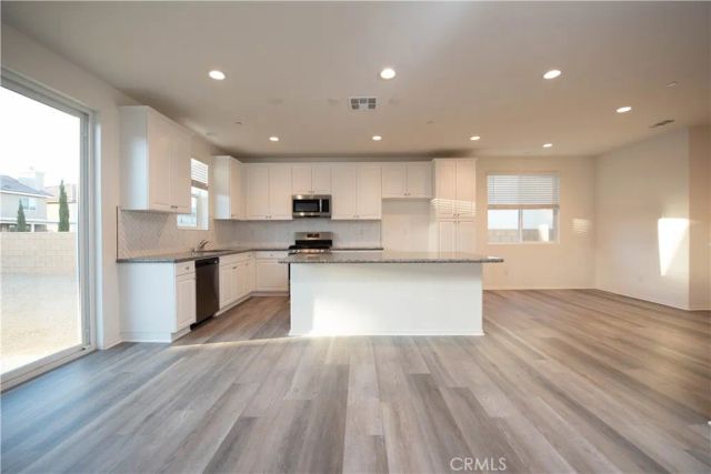 12614 Edina Court, Victorville, CA 92392