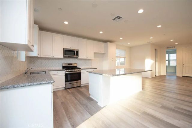 12614 Edina Court, Victorville, CA 92392