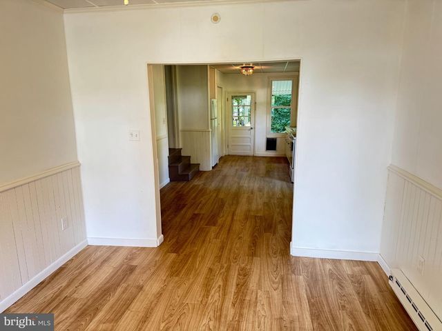 301 N MARKET ST, Myerstown, PA 17067