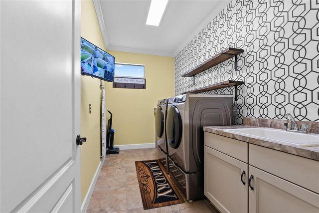 5219 LAKE VENICE DRIVE, Wimauma, FL 33598