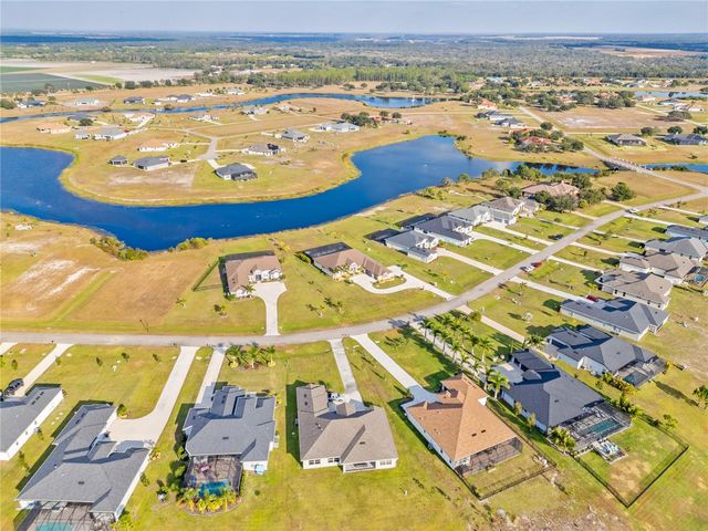 5219 LAKE VENICE DRIVE, Wimauma, FL 33598