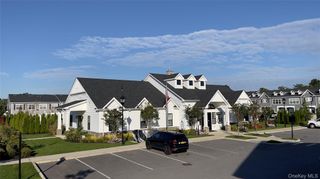 500 Sutton Court 102, Deer Park, NY 11729