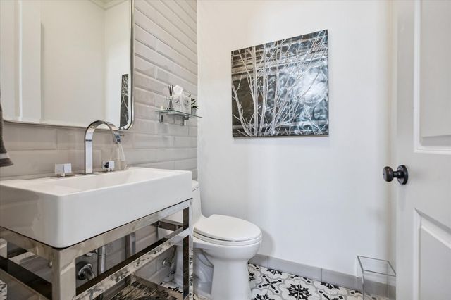 2407 Brazoria Street A, Houston, TX 77019