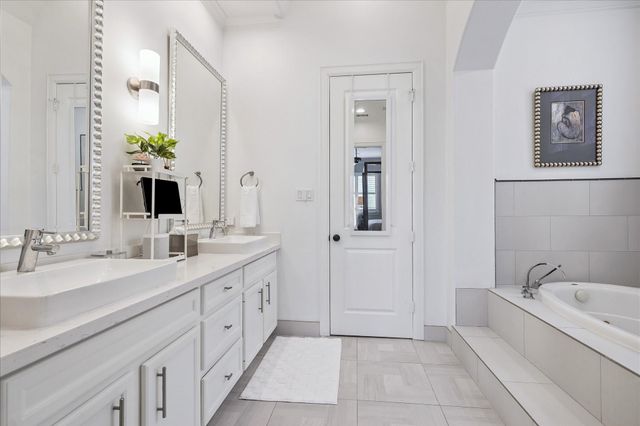 2407 Brazoria Street A, Houston, TX 77019