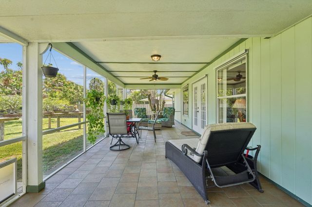 902 Egret Avenue, Fort Pierce, FL 34982