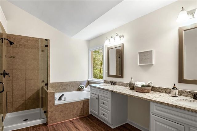 1150 Northpoint Trace, Roswell, GA 30076
