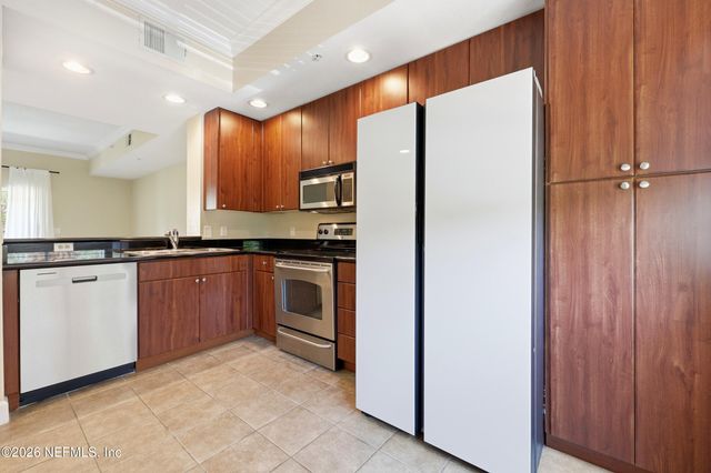 9745 TOUCHTON Road 1529, Jacksonville, FL 32246