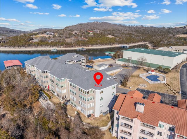 680 Emerald Pointe Drive 7, Hollister, MO 65672