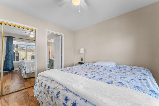 680 Emerald Pointe Drive 7, Hollister, MO 65672