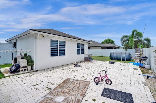 27563 SW 133rd Avenue, Homestead, FL 33032