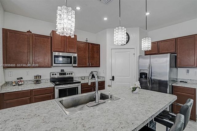 27563 SW 133rd Avenue, Homestead, FL 33032