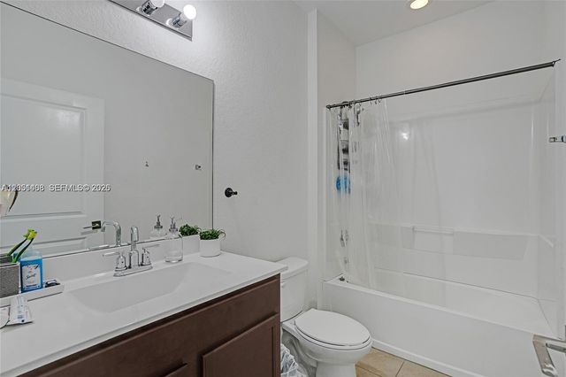 27563 SW 133rd Avenue, Homestead, FL 33032