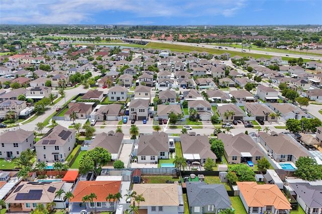 27563 SW 133rd Avenue, Homestead, FL 33032