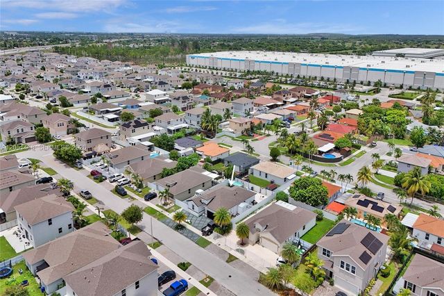 27563 SW 133rd Avenue, Homestead, FL 33032