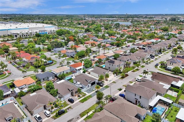 27563 SW 133rd Avenue, Homestead, FL 33032