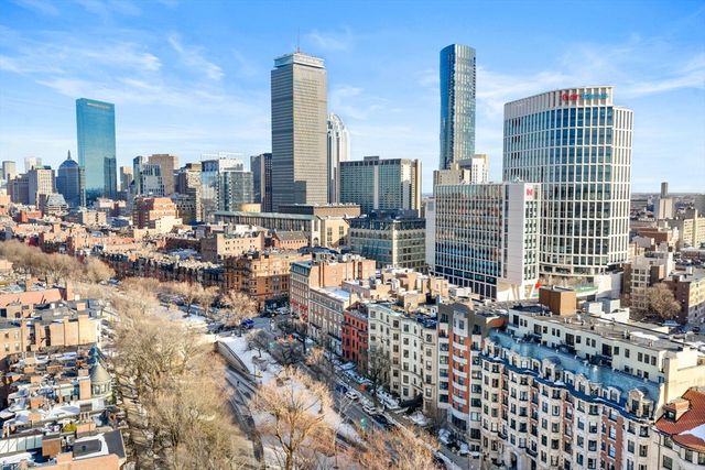 382 Commonwealth Ave 24, Boston, MA 02215