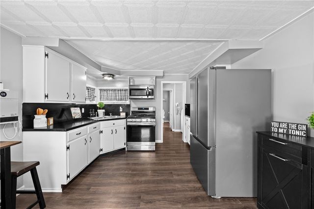 8657 Travell Road, Lyons, NY 14489