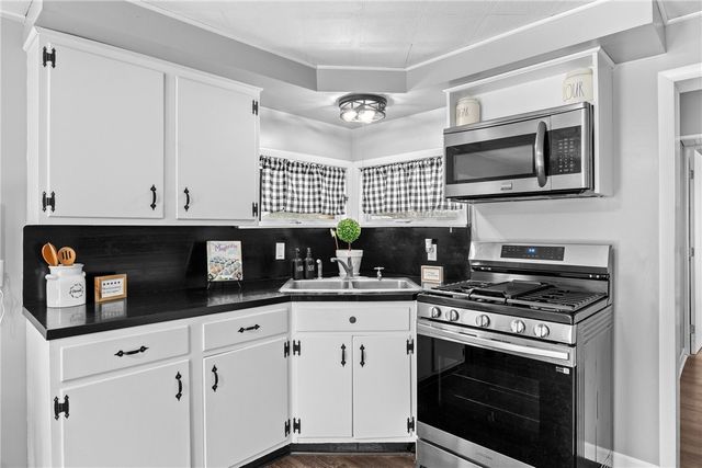 8657 Travell Road, Lyons, NY 14489