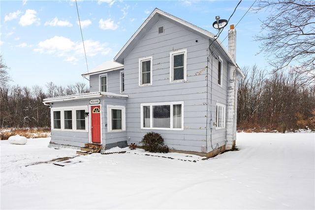 8657 Travell Road, Lyons, NY 14489