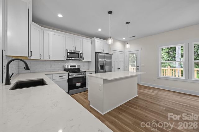 1401 Gentry Place, Salisbury, NC 28146