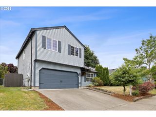 20694 Sw PARKER Ct, Beaverton, OR 97078