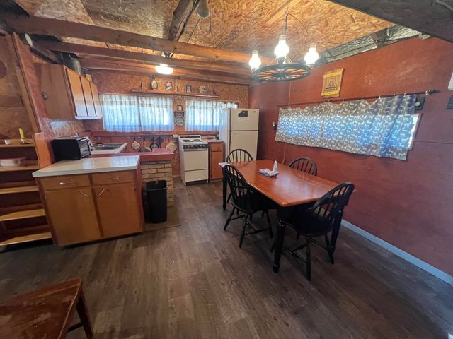 243 W Turkey Lane, Lincoln Twp-newaygo, MI 49349
