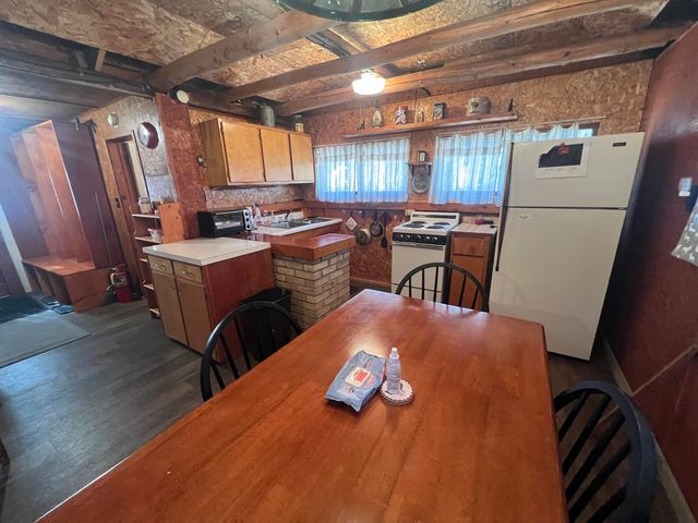 243 W Turkey Lane, Lincoln Twp-newaygo, MI 49349