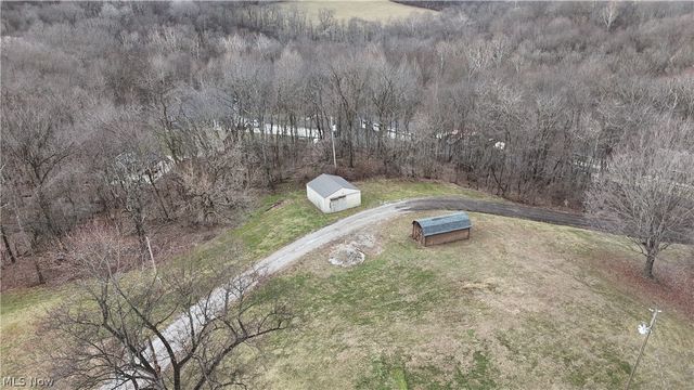 33127 State Route 83, Millersburg, OH 44654