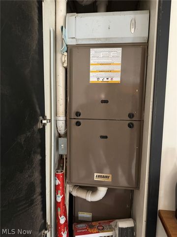 33127 State Route 83, Millersburg, OH 44654