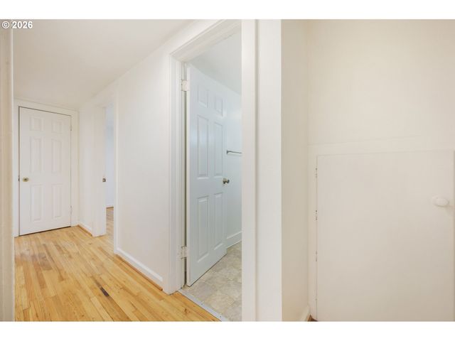 865 W 28TH Ave, Eugene, OR 97405