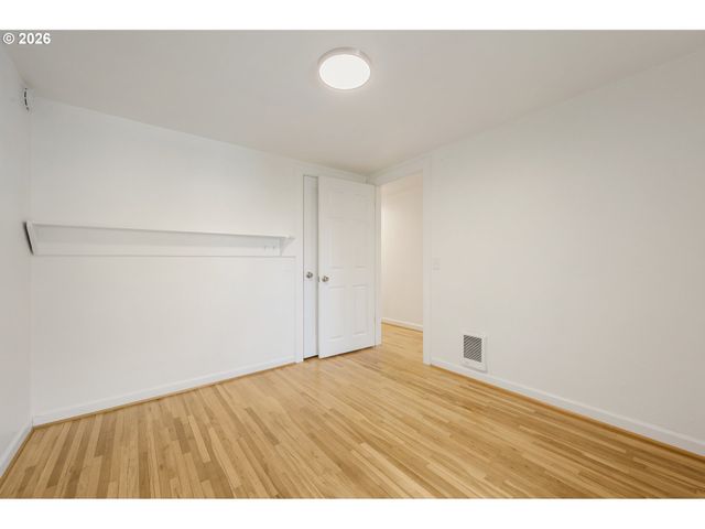 865 W 28TH Ave, Eugene, OR 97405