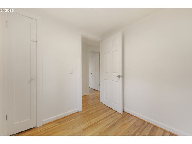 865 W 28TH Ave, Eugene, OR 97405