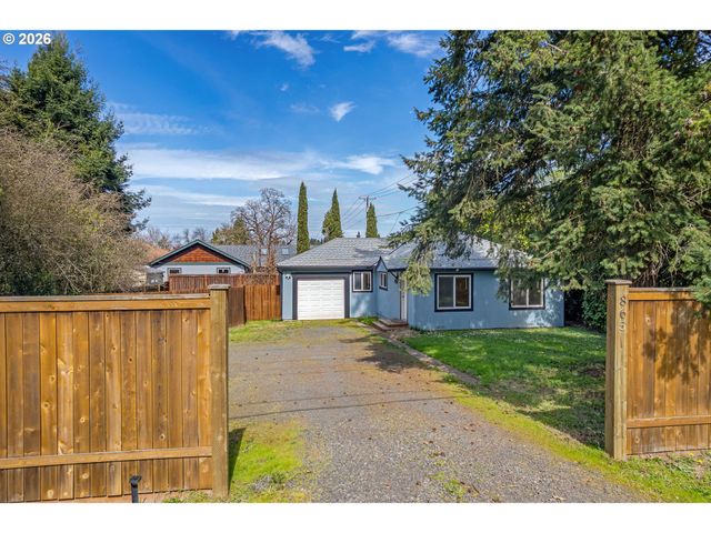 865 W 28TH Ave, Eugene, OR 97405