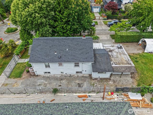 1002 S Sullivan Street, Seattle, WA 98108