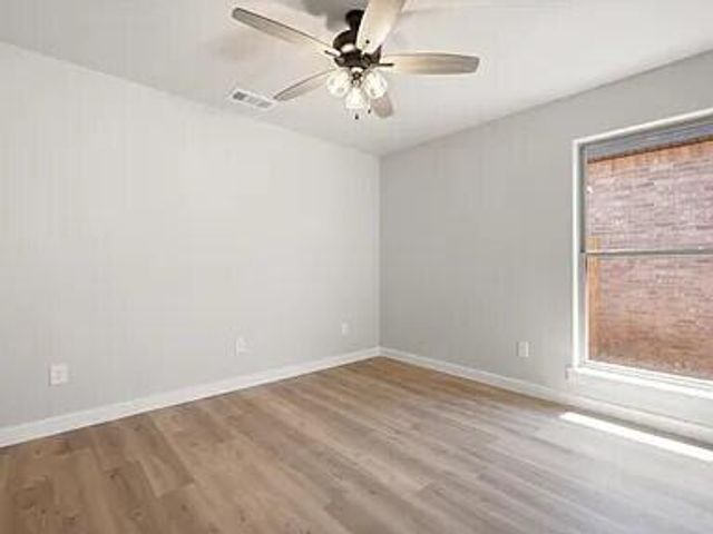 2304 Abbeville Avenue, Wolfforth, TX 79382